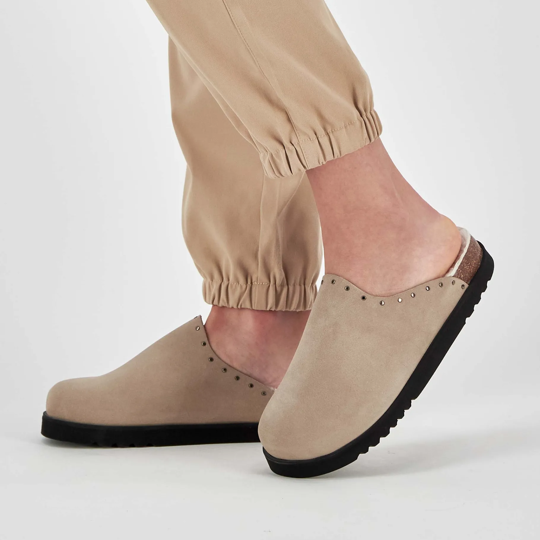 Donna Scholl Sabot*Zoccoli fae studs